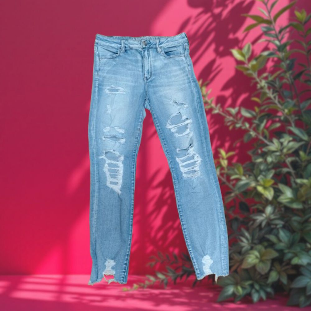CRM Ripped/Tattered Jeans Pants - LADIES